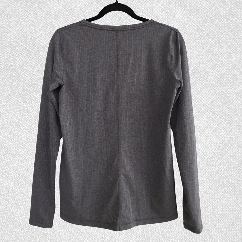 Under Armour HeatGear® Armour Long Sleeve Size S - Picture 4 of 8
